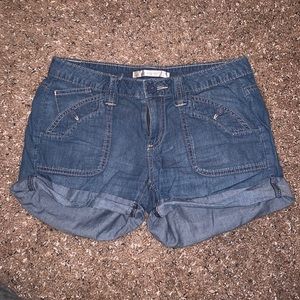 Lauren Conrad cloth blue shorts